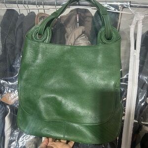 Elegant Green Leather Tote Bag